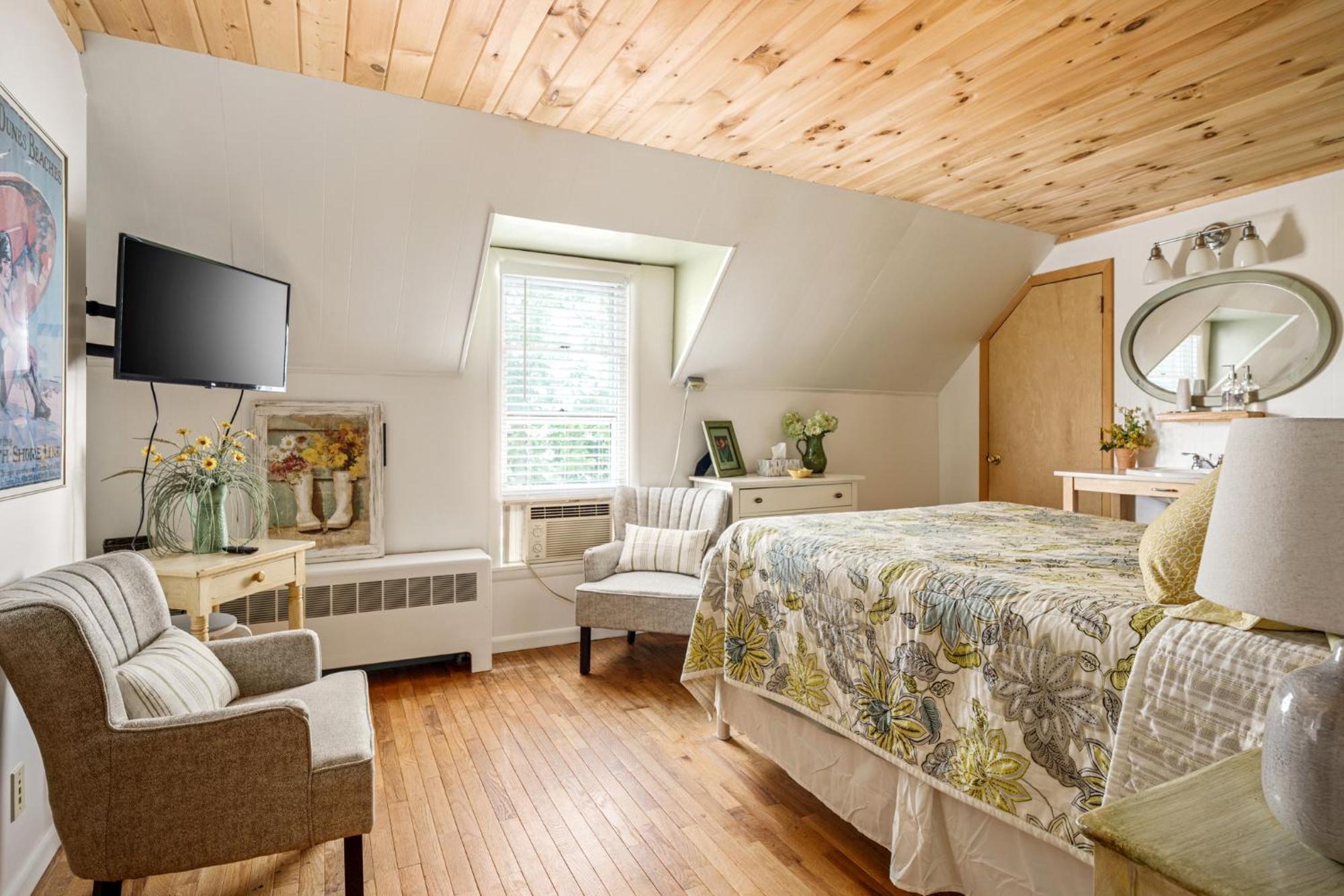 إمباير The Cottonwood Inn B&B المظهر الخارجي الصورة